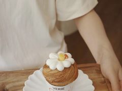 -VERIE BAKEHOUSE
