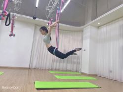 -静穆瑜伽普拉提连锁
