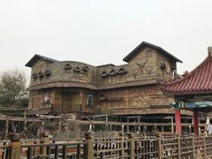 -呀路古热带植物园