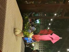 -Dash Teak House