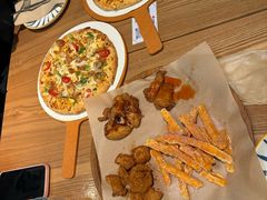 -必胜客(百联又一城店)