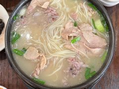 -釜山豚骨汤饭(芝罘万达广场店)