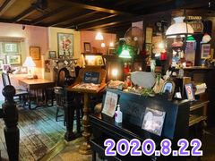 -古董花园(思南路42弄小区店)