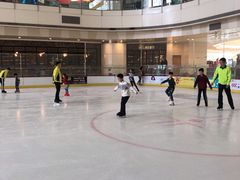 -冰纷万象滑冰场(二七万象城店)