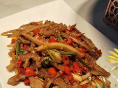 -三湘四水正宗湘菜(君峰路店)