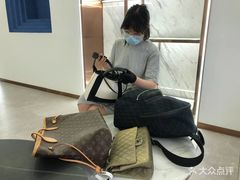 -沐渔二手奢侈品黄金手表包包回收·中古店(广州塔店)