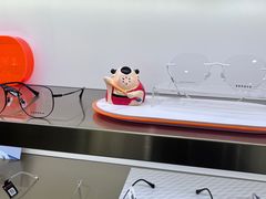 -视野联行眼镜蔡司·依视路官方授权店(顺城店)
