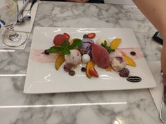 莓果精灵冰淇淋菜式-哈根达斯(美罗城店)