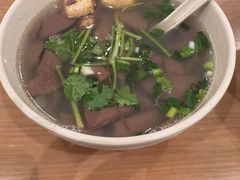 -佬钱湾仔(衣裳街店)