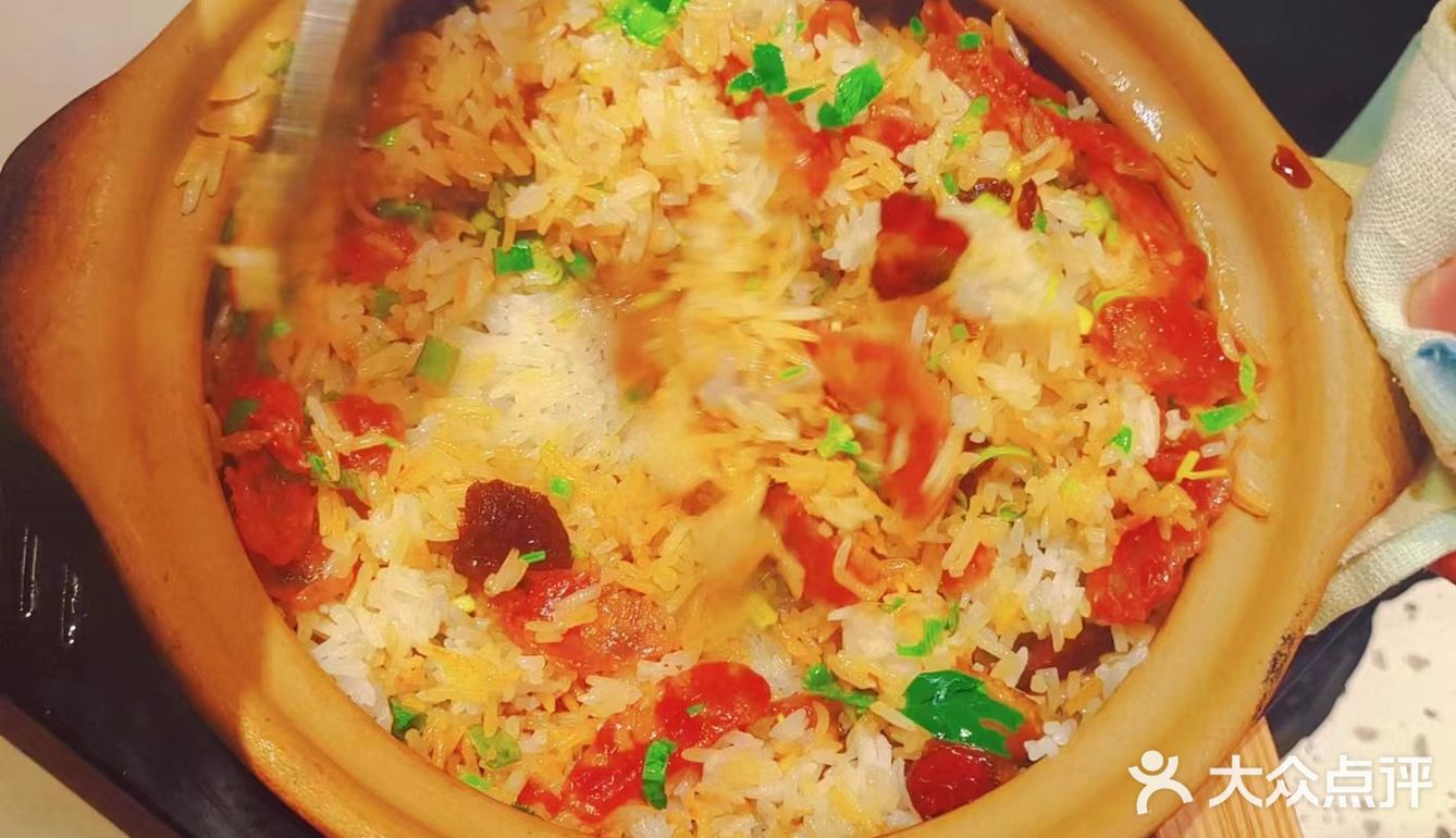 正宗的文昌鸡。汤底清甜，鸡肉嫩滑，入口满满的幸福感