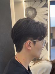 -苏豪美发S A L O N烫发染发