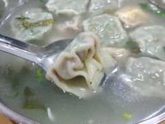-小汉食馄饨店