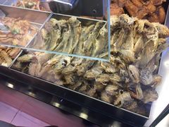 -狗撵鸭(泰山公寓店)