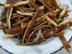 -唐记煌大坨卤牛肉串串(瑞南街店)