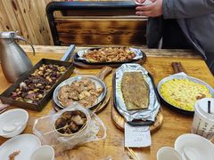 -老东镇啤酒屋海鲜加工·蒸汽海鲜·海鲜烧烤(台东店)