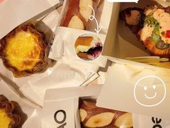 现熬蓝莓酱芝士碱水棒-PAOPAO Bakery&Café(港汇店)