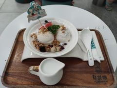 招牌烤椰冰淇淋清补凉-自然椰·海南清补凉(海月广场店)