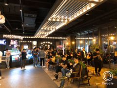 -CGV影城(滨江天街IMAX店)