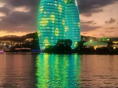 -湖州太湖旅游度假区-月亮广场