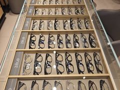 -博士眼镜(东莞明丰广场店)