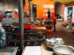 大堂-烂厅下牛肉汤