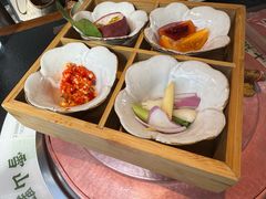 -菌自由丨野生菌火锅特色庭院餐厅(丽江古城店)