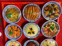 -蓝田九大碗民俗食府(蓝田店)