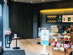 -星巴克(嘉兴平湖吾悦广场店)