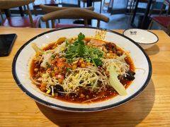 -牛八秒油泼冒菜(宽窄巷子店)