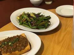 -ZF Seafood Restaurant 卓峰海鲜餐