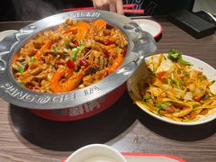 -胖哥俩肉蟹煲(上海悦荟广场店)