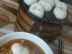 -许西美食一条街