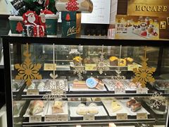 面包甜点陈列柜-麦当劳(田林好又多店)