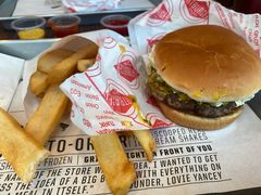 -FATBURGER 特富客汉堡(外交公寓店)