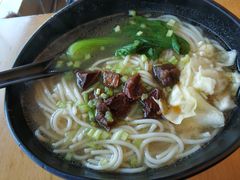 -三千粉牛肉米粉(来客茂店)