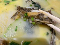 金汤黄骨鱼粉-申鲜大师·简餐(科技生态园店)
