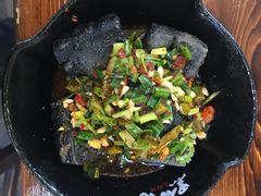 -黑白电视长沙小吃(美林M·LIVE天地东座店)