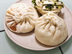 -白玉兰食品(汇联商厦店)