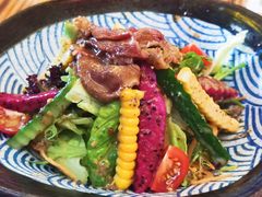 特色沙拉-坂吉屋·居酒屋深夜食堂(龙湖店)