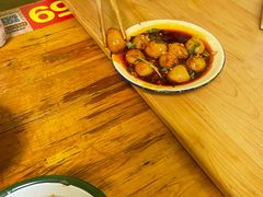 -拈签一笑黄牛肉辣卤串串