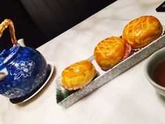 酥皮水牛奶菠萝包-陶陶居酒家(白云机场T2店)