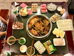 -邓莽子老火锅(中兴路总店)