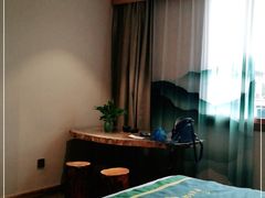 -成都蓝城悦杏温泉美食酒店(宽窄巷子店)