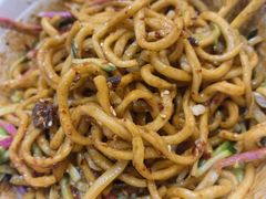 -黑八私房老北京炸酱面