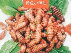 -华龙特色大骨鸡农家菜馆