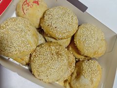 -真老大房(南京东路店)