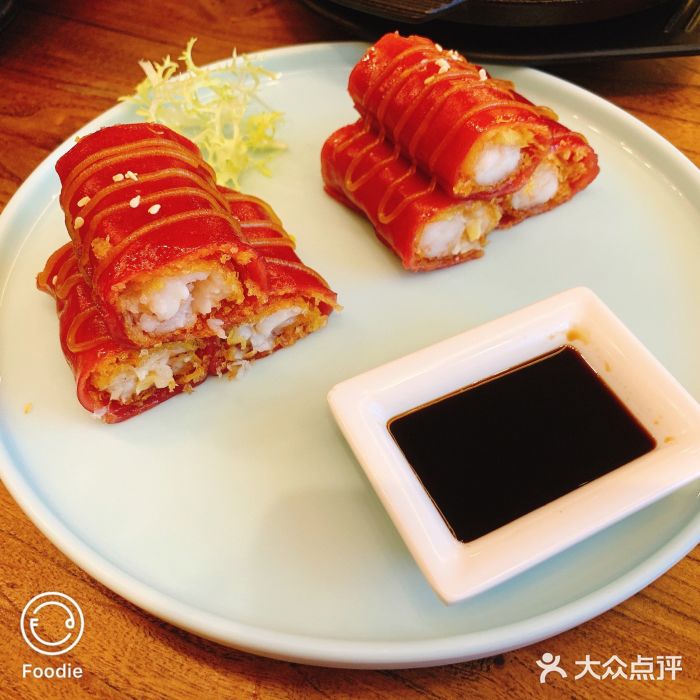 十二悦厨·茶餐厅(比斯特上海购物村店)金沙鲜虾红米肠图片