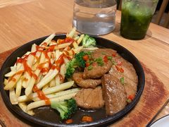铁板牛排-朵朵开素食餐厅(后宰门街店)