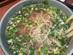 -Mlamber麦泊尔兰州牛肉面