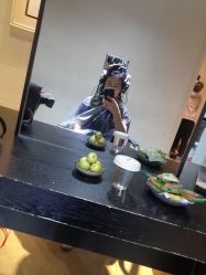 -苑苑发型设计